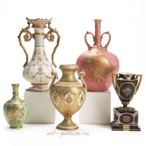 Royal Vienna, Эмалированные фарфоровые вазы: Royal Vienna, Coalport, Copelands