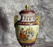 Фарфоровая ваза "Royal Vienna" 19 века, высотой 8,75 дюйма