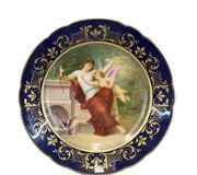 Фарфоровая тарелка Royal Vienna "Amor Entraffnet" 19-го века