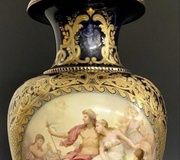 Фарфоровые вазы и крышки Рояльной Вены: роскошь и безупречное состояние