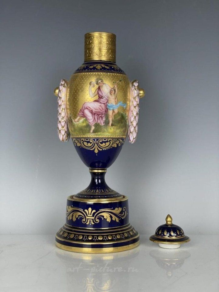 维也纳皇家瓷器 , 19世纪维也纳王室瓷花瓶