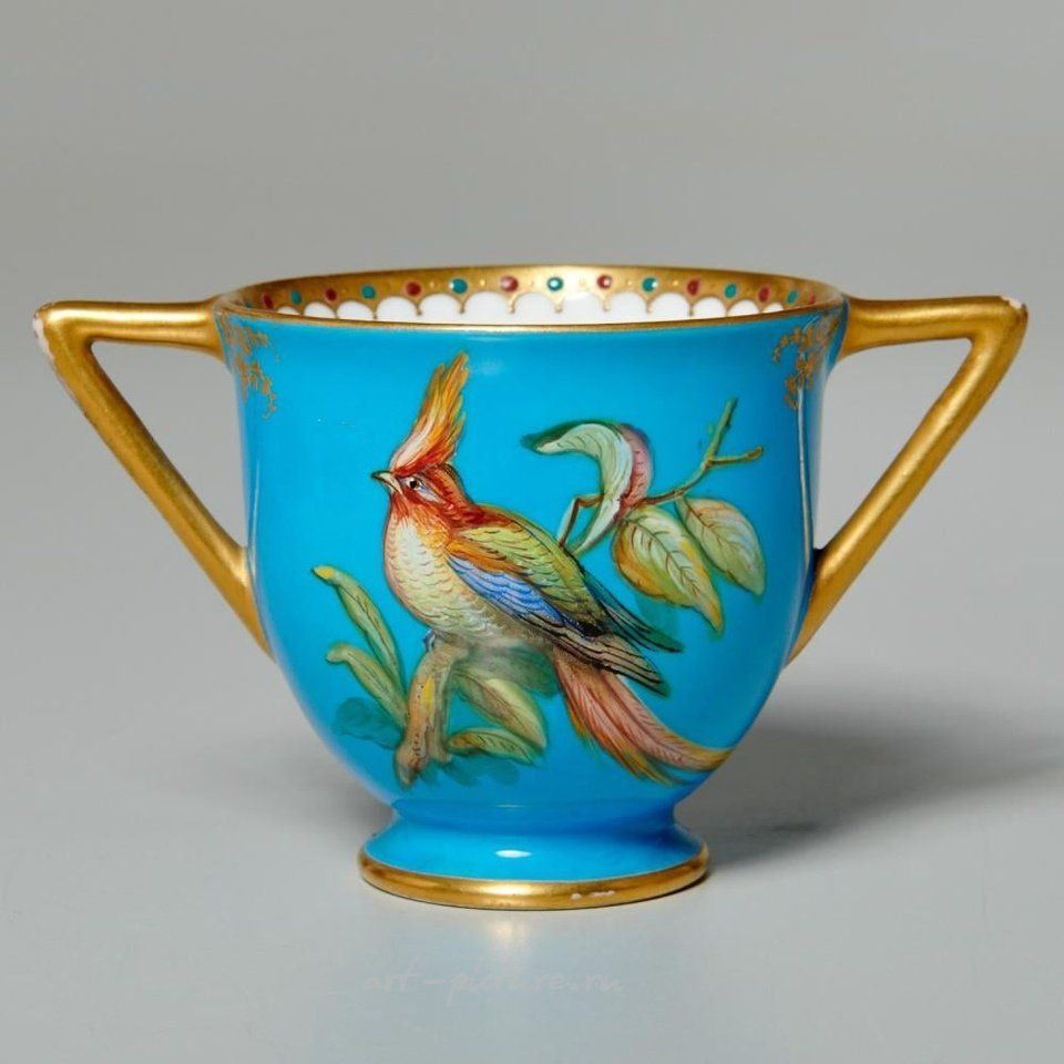 Royal Vienna , Фарфоровая коллекция чашек и блюдец 19 века