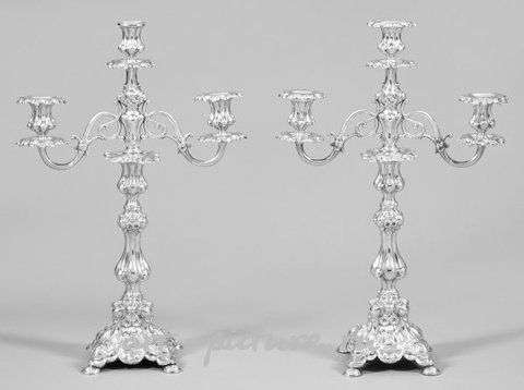 Пара великолепных серебряных жирандолей в стиле немецкого барокко