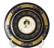 Пара королевских венских фарфоровых тарелок с портретами, c 1900 года