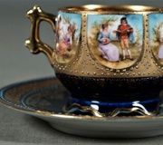 Фарфоровая чашка и блюдце Royal Vienna Demitasse: история и производство