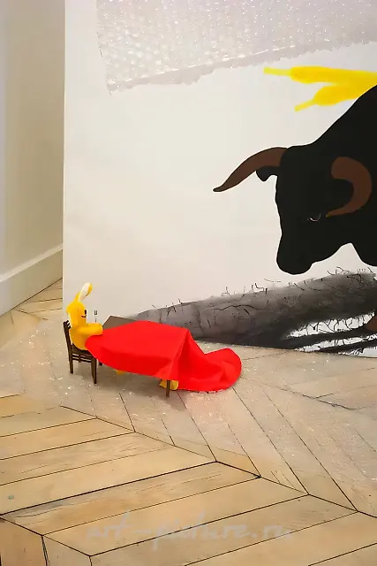 《新英雄主义》系列，2004年