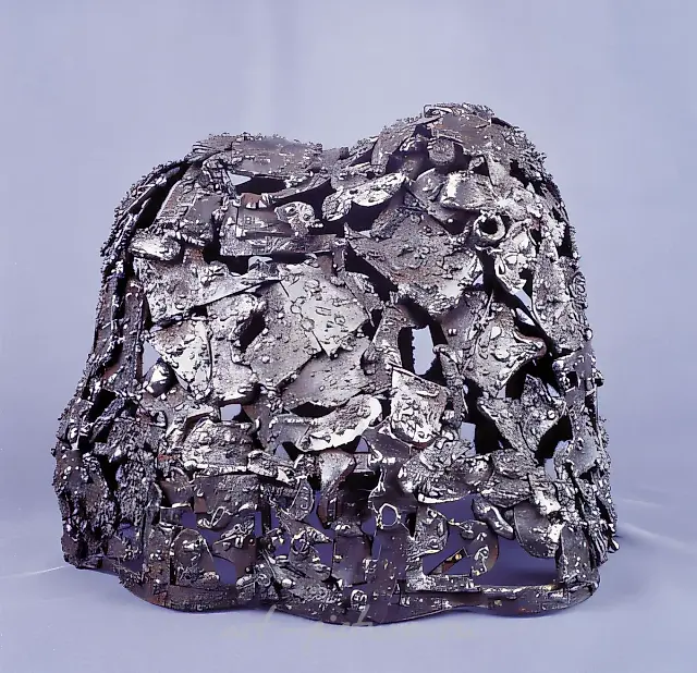 Mammoth, 1998, steel, author`s technique, 30x40x25 cm
