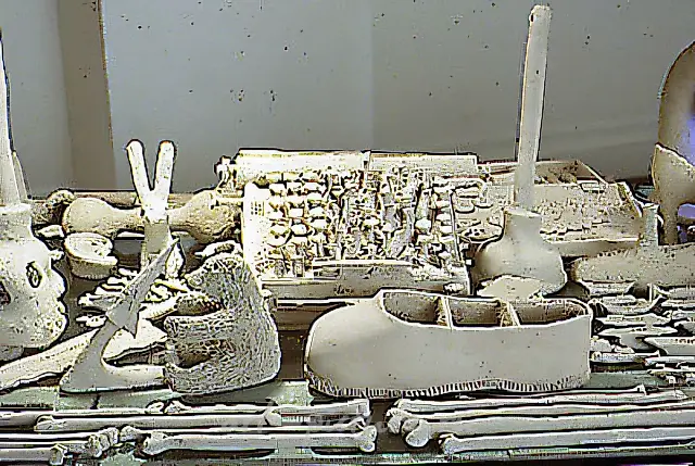 灰质，1999年，耐火黏土，