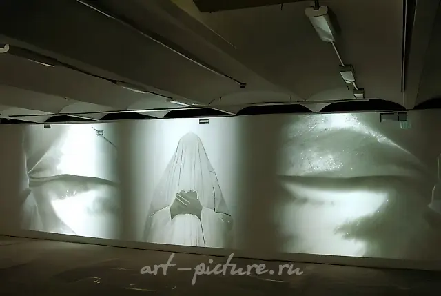 My mother, 2009, Videoinstallation,