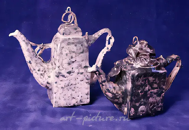 Зелёные чайники, 1994, фарфор, 19х19х7; 19х19х7. Частная коллекция. Москва