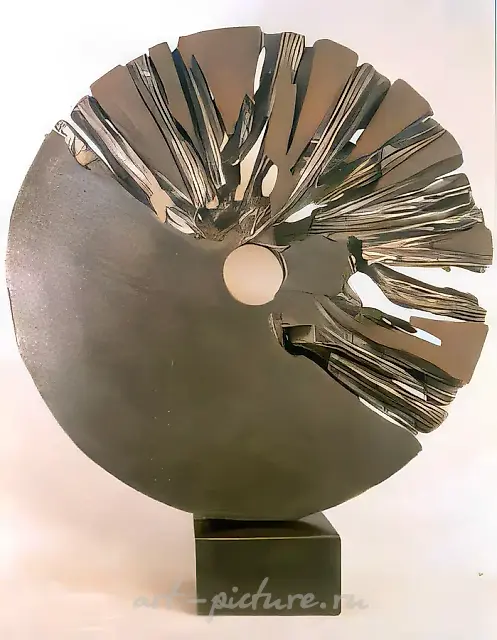 蚀，1994年，钢制雕塑，直径70
