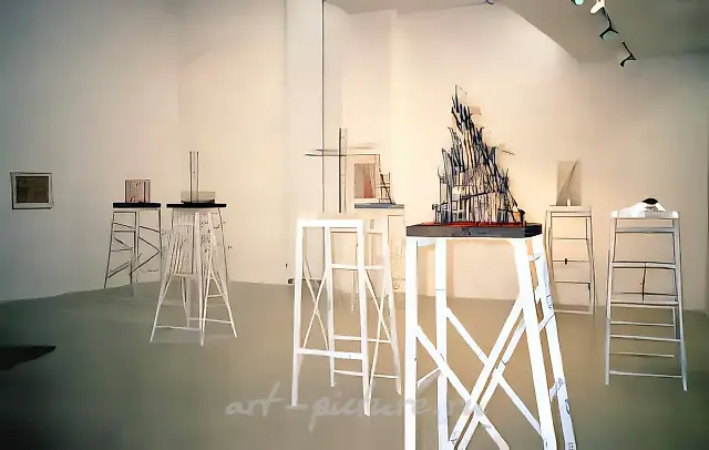 Temporary Monuments. Detail of the installation in Linnsen Gallery. Cologne, Germany, 1990,  ,