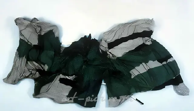 蝴蝶，1991年，混合媒介，140×220厘米 作者收藏
