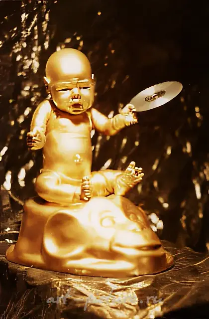 Jah Rastafari. Detail of Videoinstallation, 1994, Media-art, H=40 cm