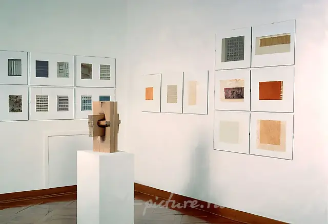 Формуляры., 1993, инсталляция, (50х50см) 25 Фрагмент экспозиции выставки "Gerade und umgekehrte Perspektive des russischen Minimalismus. Ljubov Popova 1924-1994 Aleksander Konstantinov". Palais Lichtenstein, Фельдкирх, Австрия