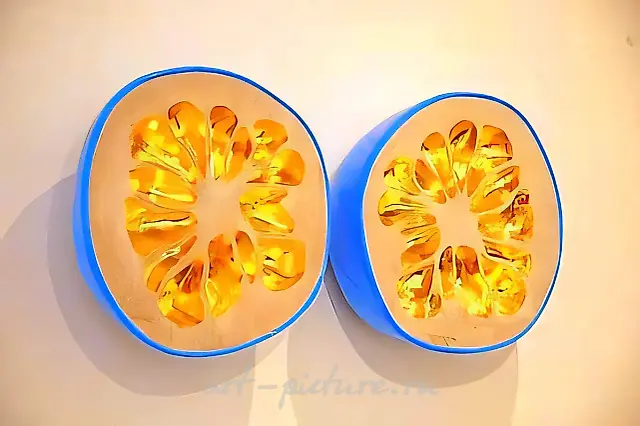 «The Golden Fruit by Nathalie Sarraute», 2006, diameter 49.5, height 28.5