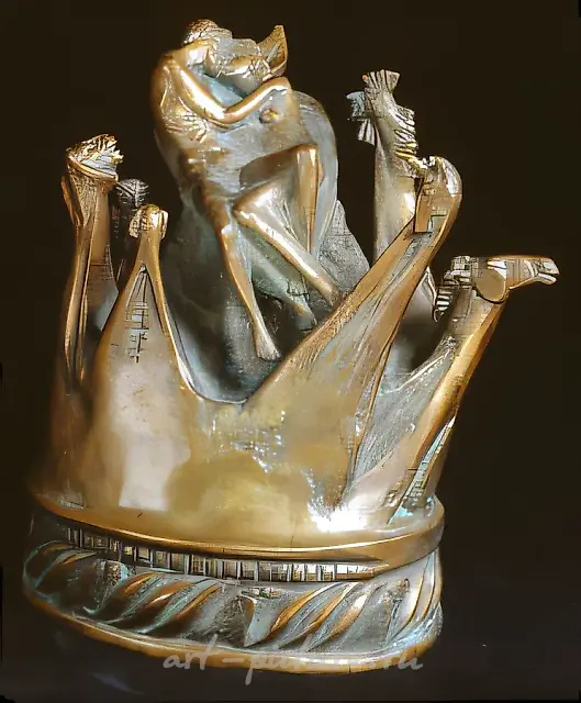 Корона, 1996, бронза, 34x30x30