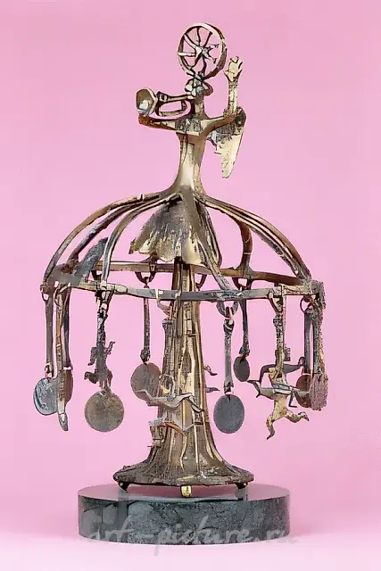 Wheel of Fortune, 1997, bronze, 25x15