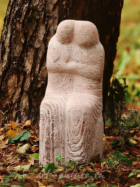 Двое, 1995, гранит, 52,5х22х21