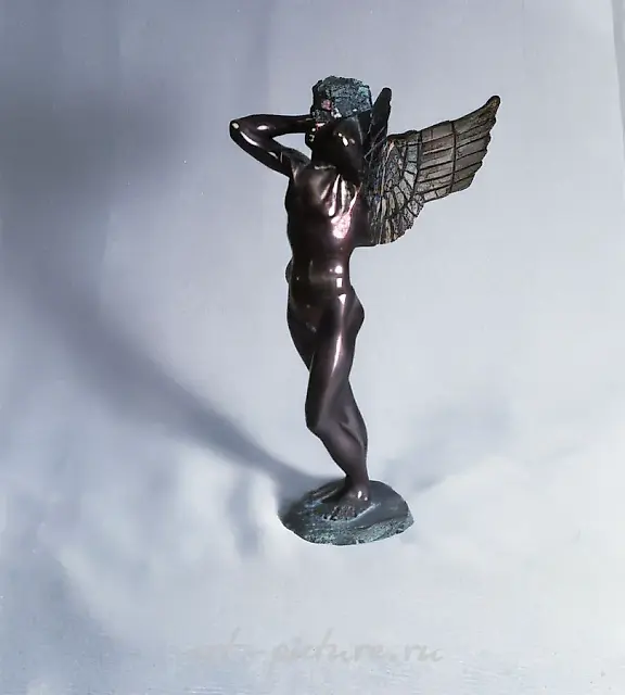 Demon., 1995,  bronze,  35 x 10 x 18