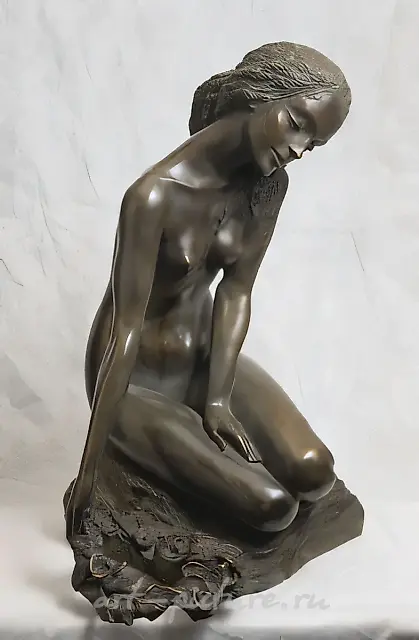 Bride, 1996, bronze, height 75 cm