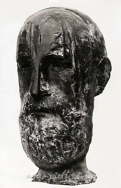 Boleslav Khizhdeu, 1998, bronze, 35x25x20