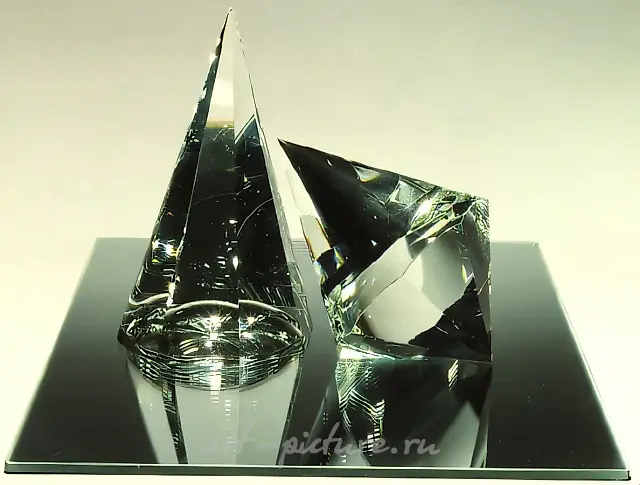 Theme with Variations, 1990, broad facet, fire-polishing, polishing, H - 200, D - 100