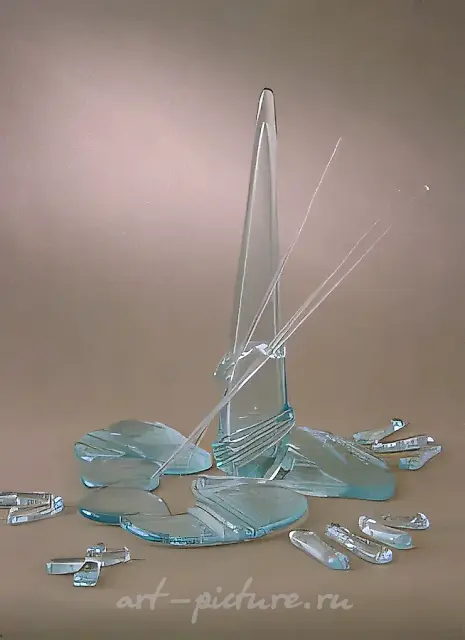Sundial, 1989, glass, h - 43 cm Author`s property