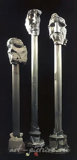 Three Heads (Destruction), 1990, glass, slumping, height 180, 220, 300. Author`s property