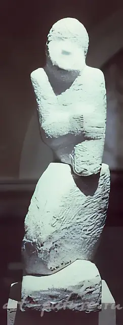 雕塑家，1989年，大理石，两块石板，120x50x30。作者自藏。