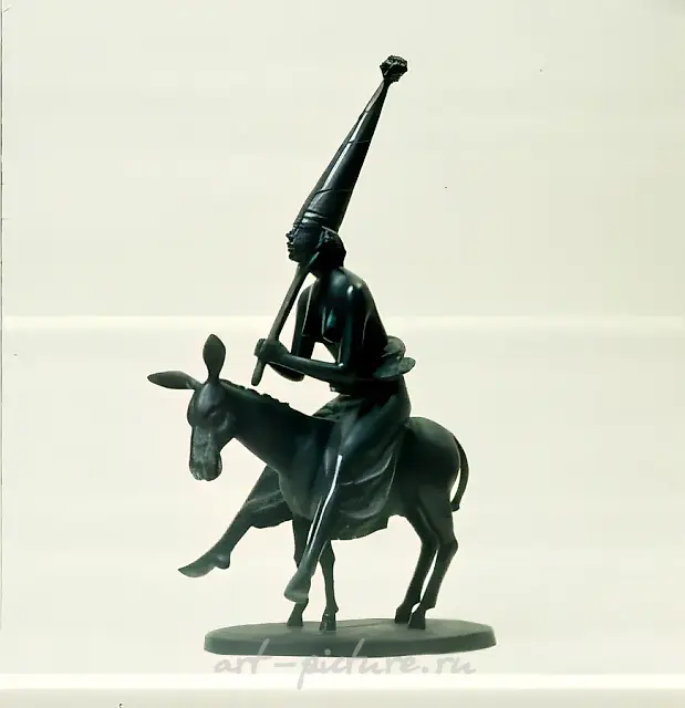 法庭前，1994年，青铜，38 x 22 x 17