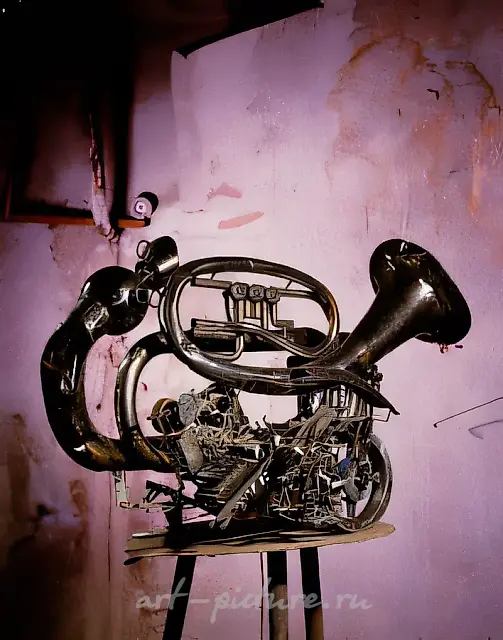Reflection Lover, 1995, metal, electric motor