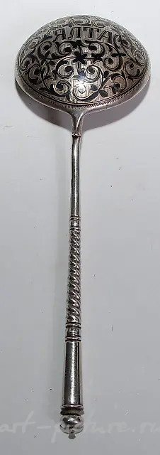 A Russian silver and niello spoon, 18.5cm long, Kokoshnik mark...