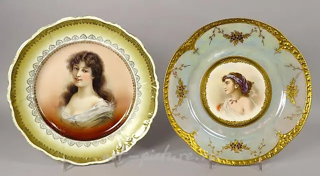 Две старинных фарфоровых тарелки Royal Vienna с портретом женщины