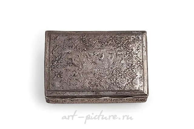 SILVER TOBACCO BOX, 18TH CENTURY