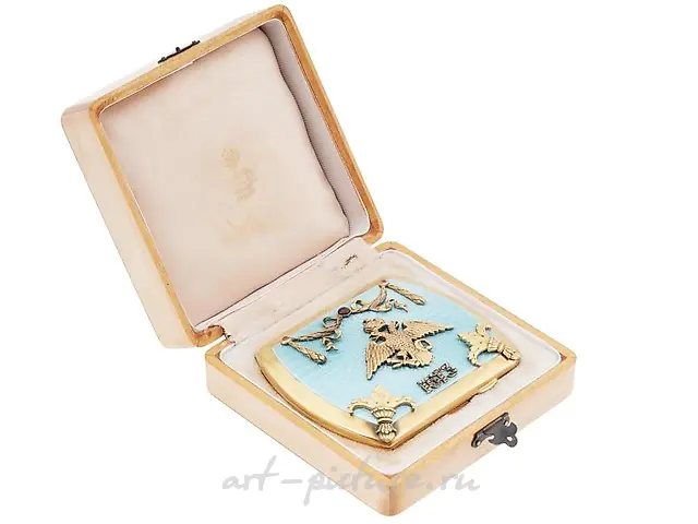 RUSSIAN GILT SILVER ENAMEL DIAMOND CIGARETTE CASE