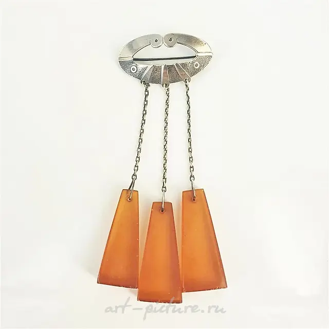 A VINTAGE RUSSIAN STERLING SILVER AND AMBER DOUBLE LAPEL BRO...