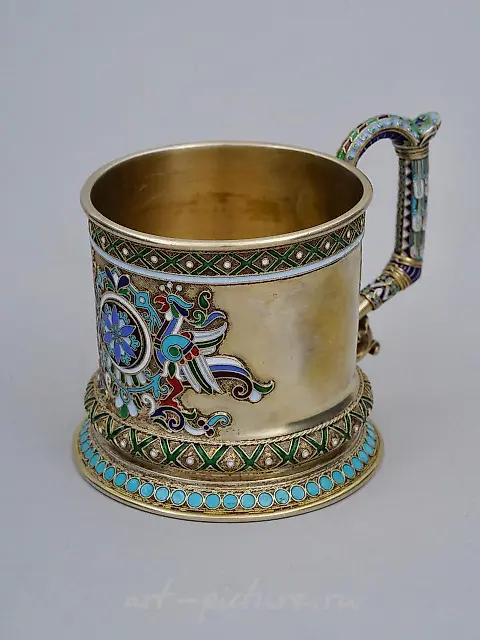 Русский серебряный подстаканник. Павел Овчинников, 1900-е годы.