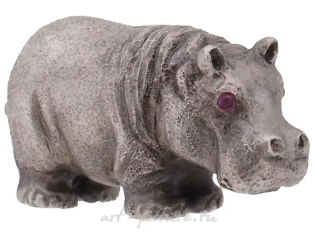 RUSSIAN 84 SILVER FIGURE OF HIPPO WITH RUBY EYES