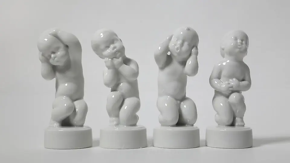 Children's Pain. Denmark, Copenhagen, Bing & Grondahl