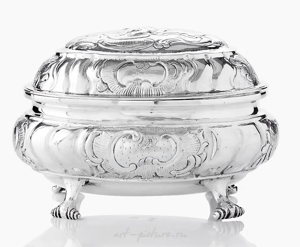 Серебряная сахарница (шкатулка). Россия, 1765 - 1771 гг.