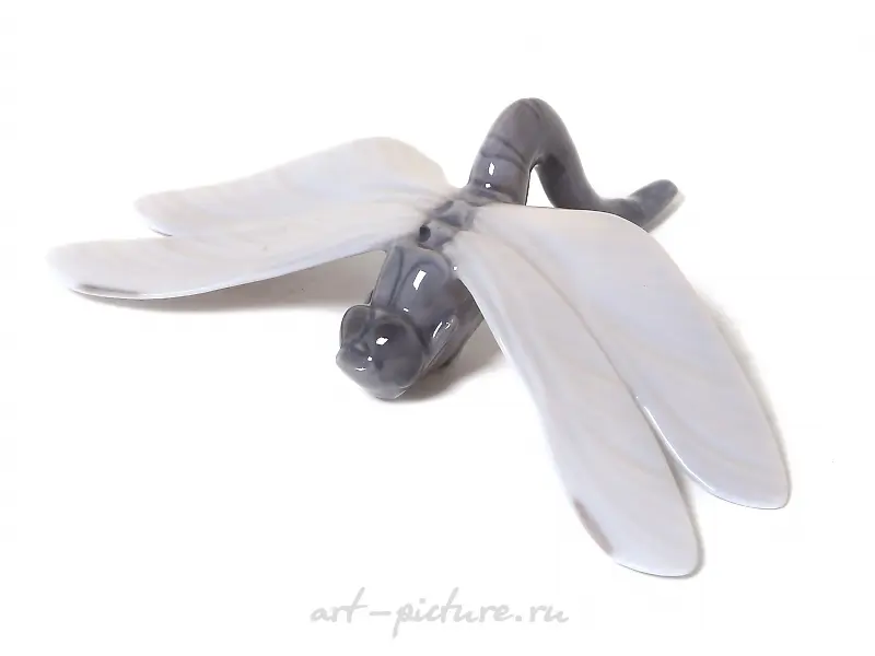 Porcelain figure "Dragonfly". Royal Copenhagen, before 1910.