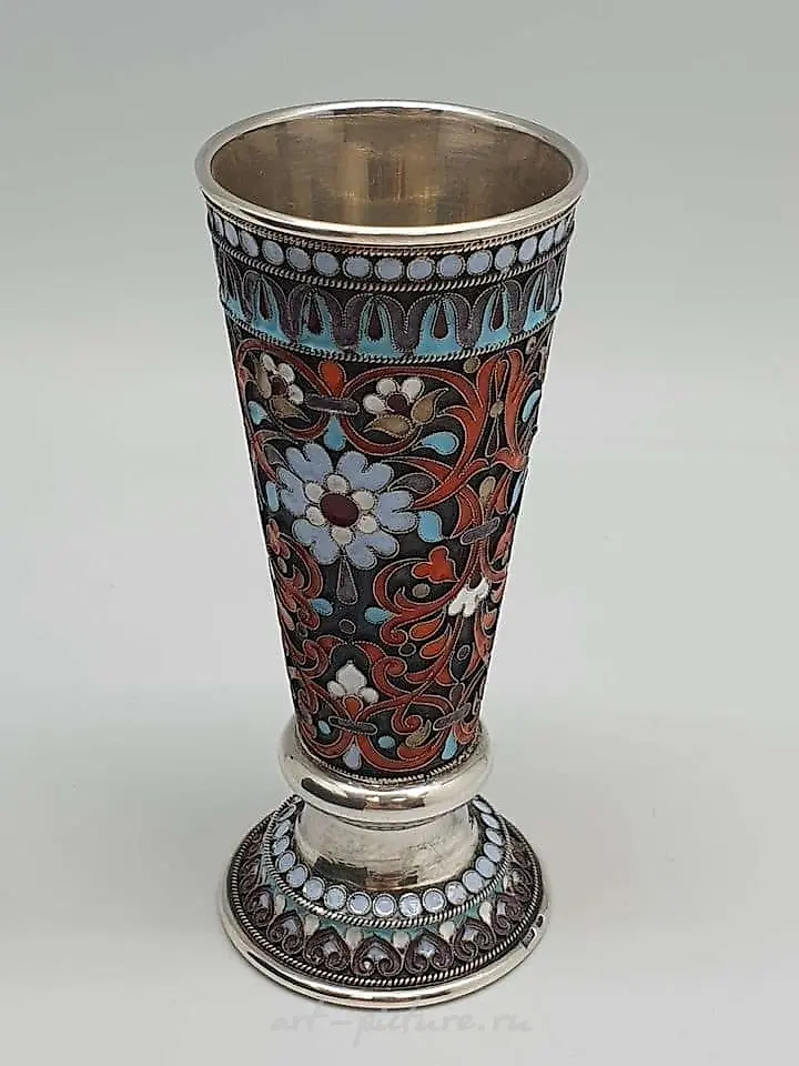 "Silver goblet with enamel by Liza Latysheva." — photo 2