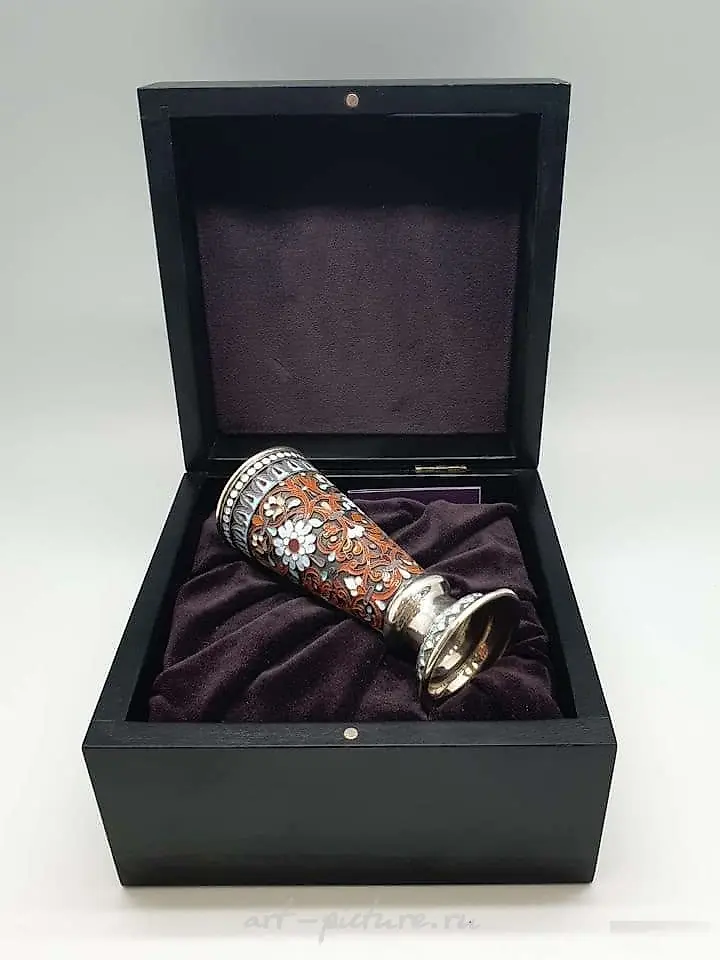 "Silver goblet with enamel by Liza Latysheva." — photo 3