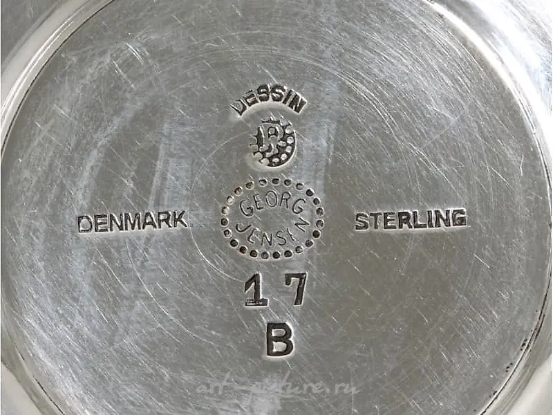 Серебряная ваза. Дания Johan Rohde by Georg Jensen. Модель - 17B — фото 2