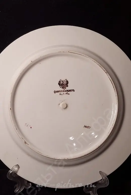 装饰盘系列：“熟悉的面孔”...... 在加德纳工厂的装饰瓷器上描绘的果戈理式的博克列夫斯基人物。 — 照片 4