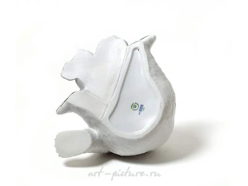 Porcelain statuette "White Polar Bear with two cubs" Royal Copenhagen — photo 3