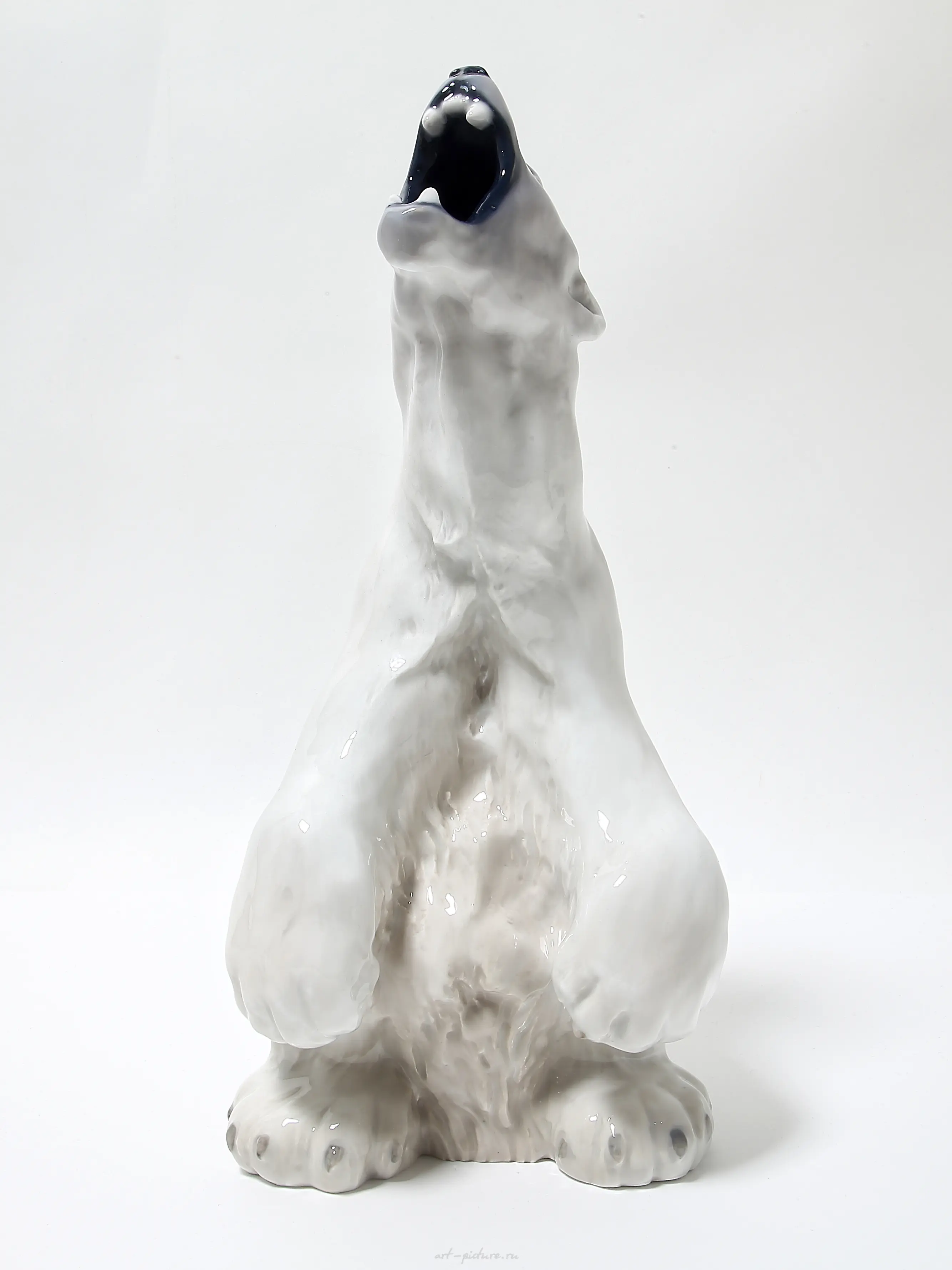 White polar bear. Denmark, Copenhagen, Royal Copenhagen, 1898-1923. — photo 2
