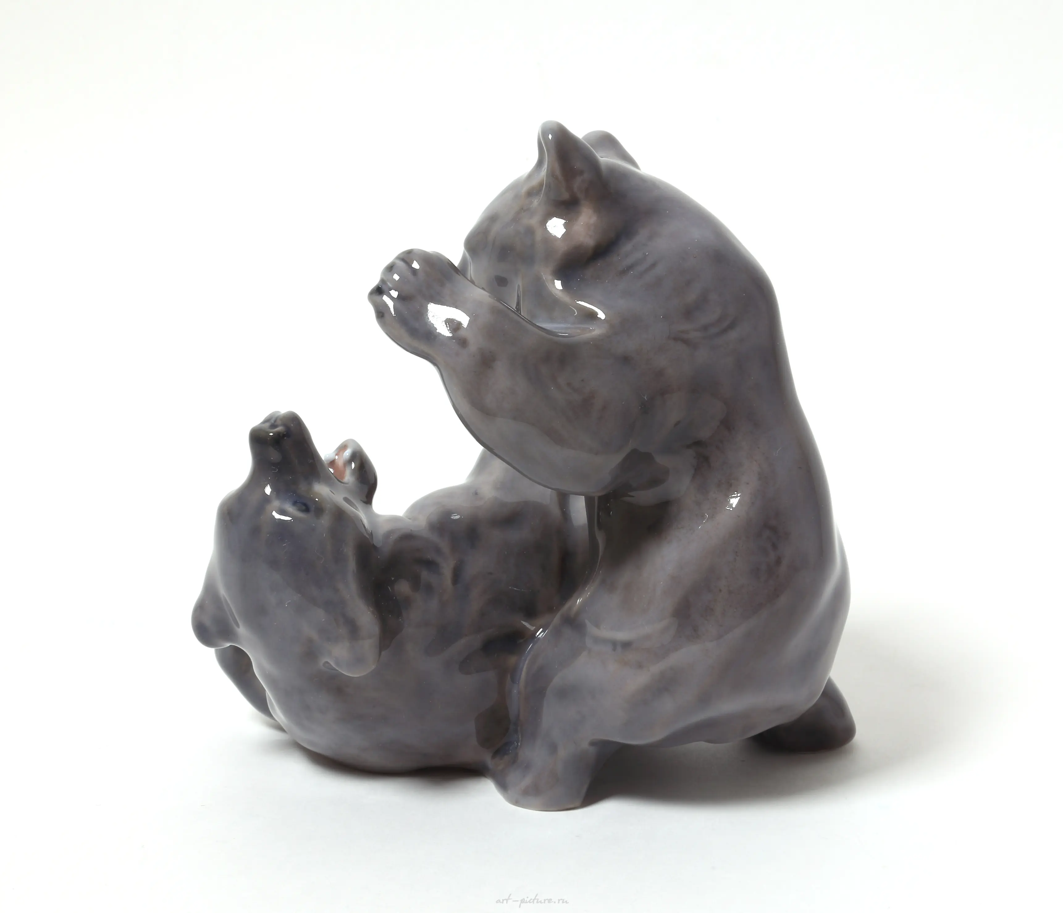 玩耍的小熊。丹麦，哥本哈根，皇家哥本哈根，1912年 — 照片 3