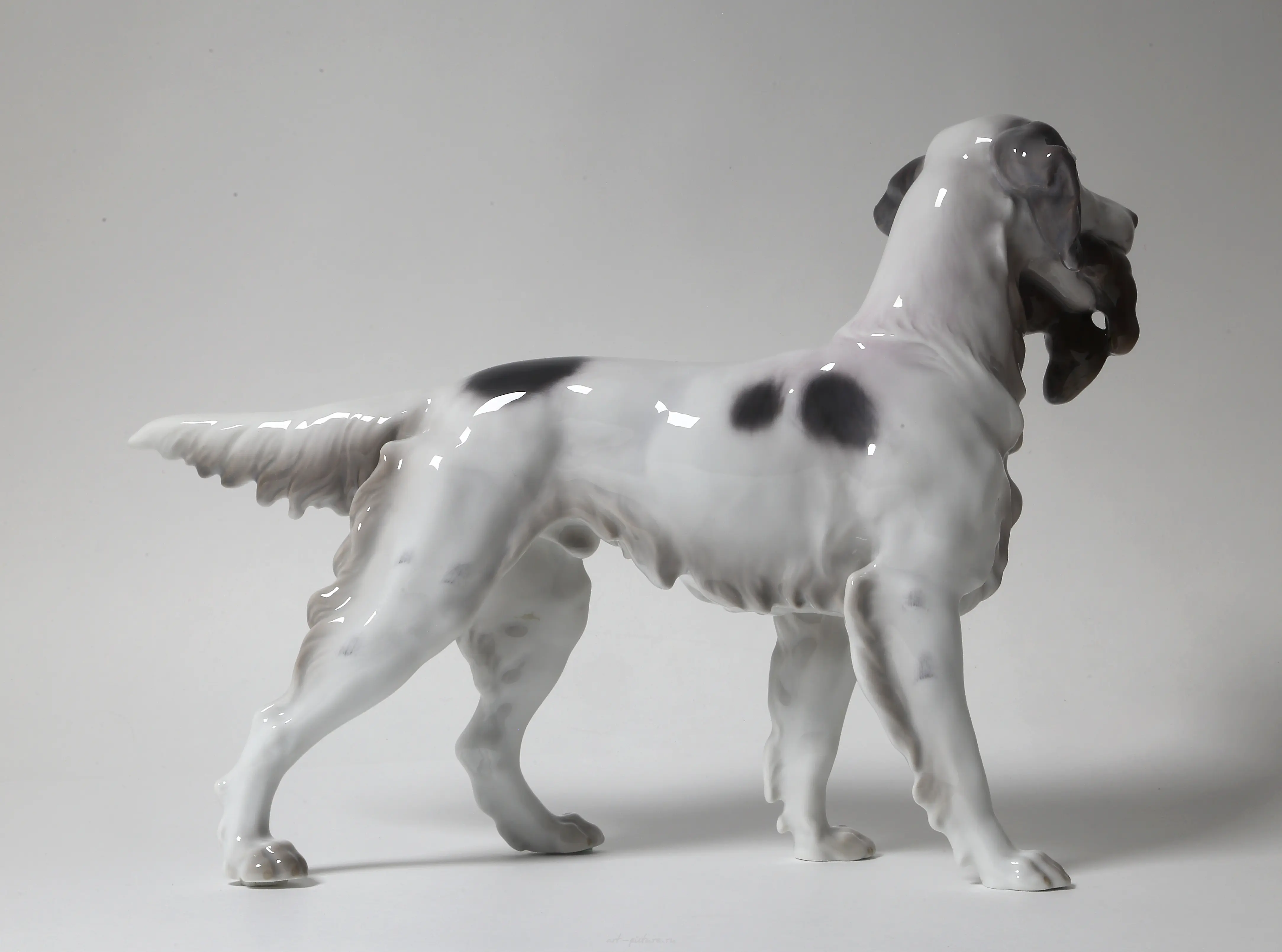 Setter with a partridge. Denmark, Copenhagen, Bing & Grondahl. — photo 4
